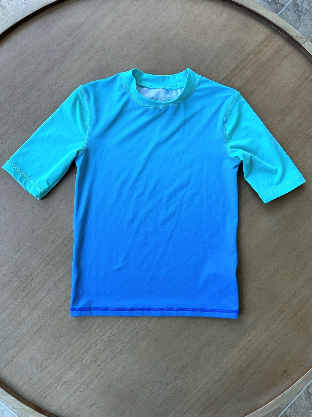 Cat & Jack Boys Short Sleeve Rash Guard Swim Shirt, Size S 6/7, Aqua Blue